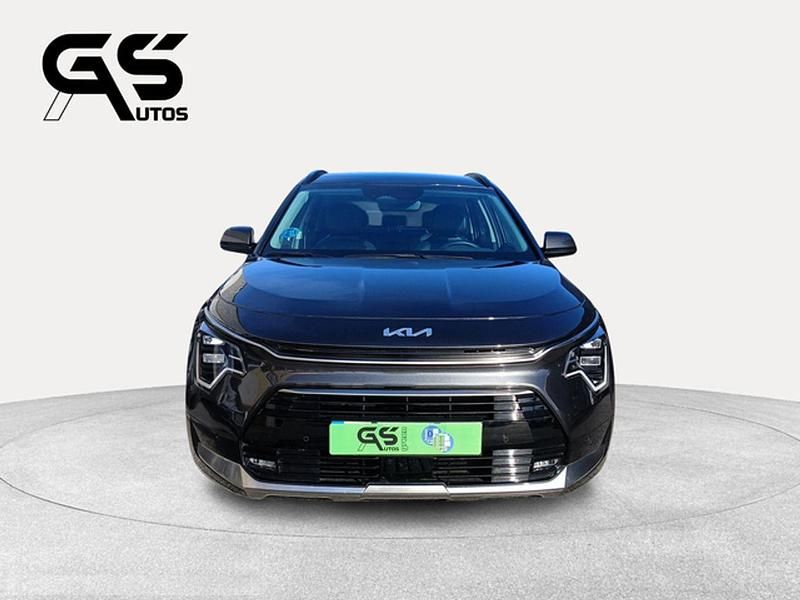 Usado Kia Niro 129 CV (94 kW) 2025 Gris SUV