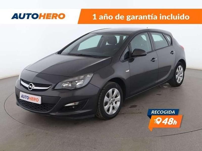 Gris Usado 2015 Opel Astra Selective Utilitario | 8899 € (Precio justo) - Imagen 1/3