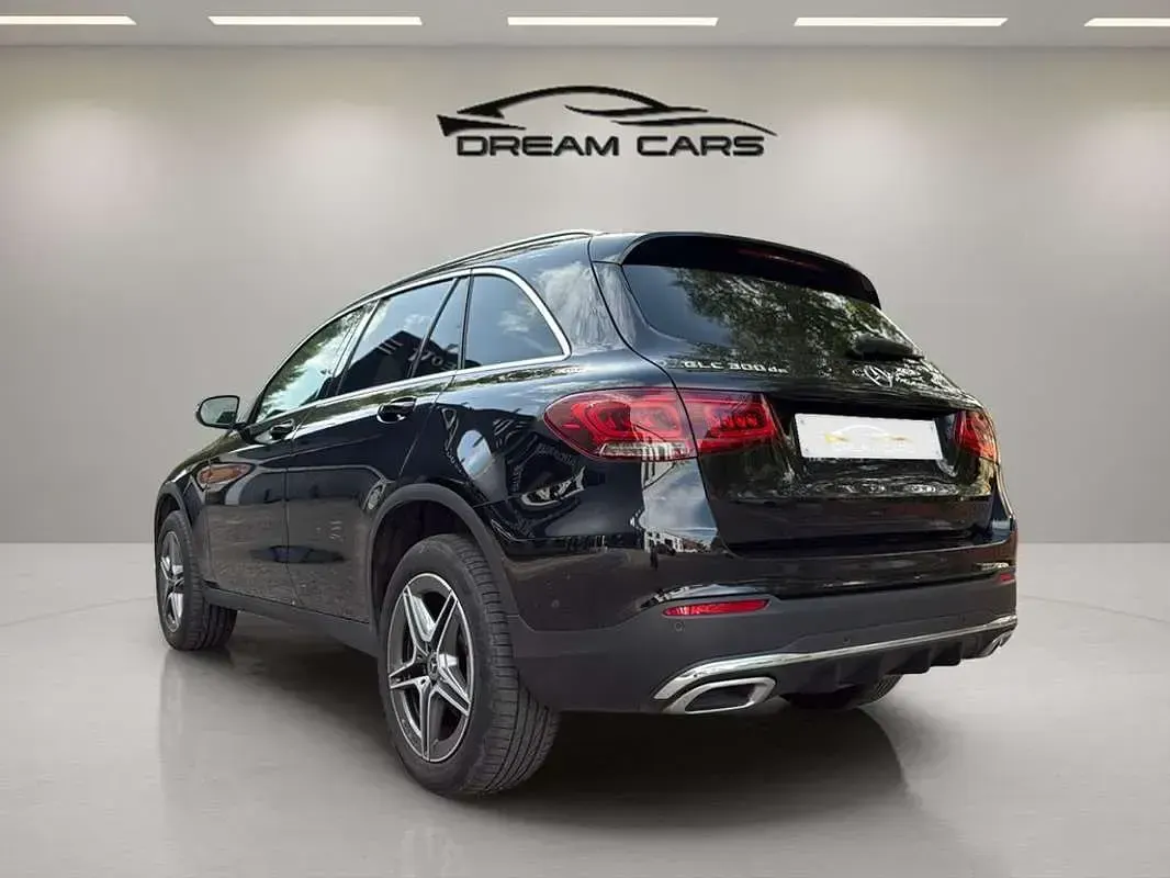 Usado Mercedes GLC300e 306 CV (225 kW) 2022 Negro SUV