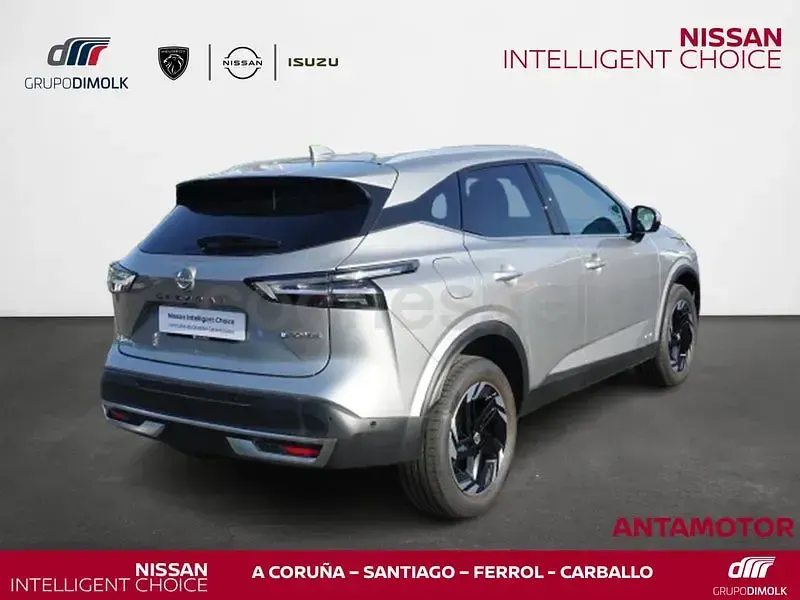 Usado Nissan Qashqai N-Connecta 190 CV (139 kW) 2024 Gris / plata SUV