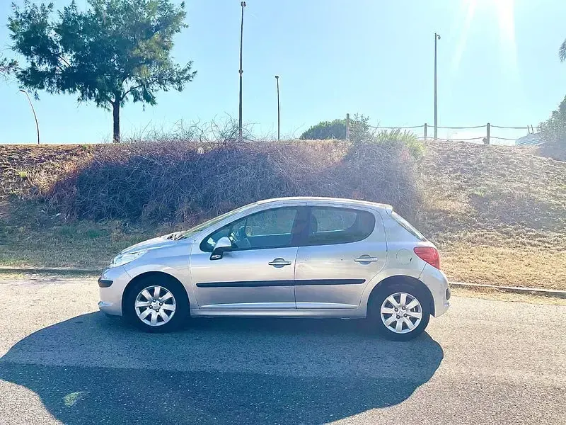 Usado Peugeot 207 Sport 120 CV (88 kW) 2010 Beige Berlina