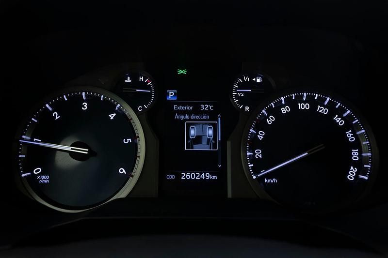 Usado Toyota Land Cruiser 204 CV (150 kW) 2020 Gris SUV