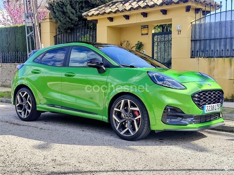 Usado Ford Puma ST 200 CV (147 kW) 2021 Verde SUV