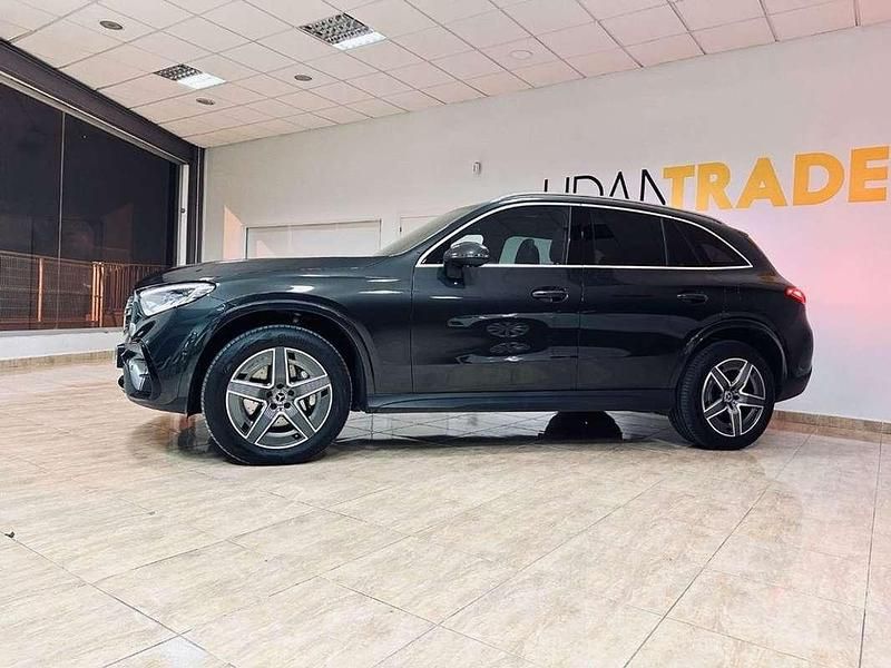 Usado Mercedes GLC300e 333 CV (244 kW) 2023 Gris / plata SUV