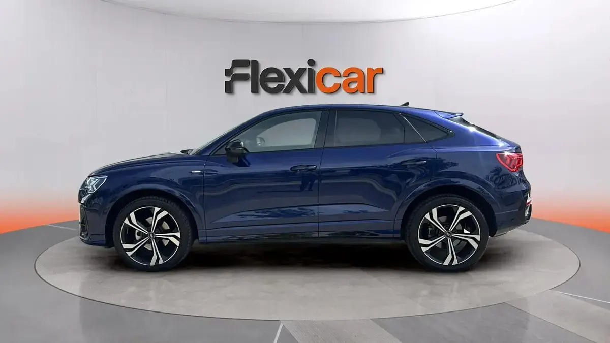 Usado Audi Q3 Sportback S-Line 150 CV (110 kW) 2025 Azul SUV