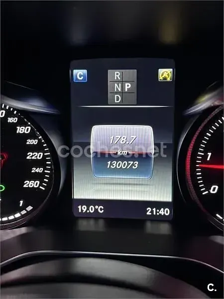 Używany Mercedes GLC220 Exclusive 170 KM (125 kW) 2017 Biały SUV