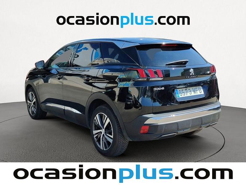 Usado Peugeot 3008 Allure 131 CV (96 kW) 2023 Negro SUV