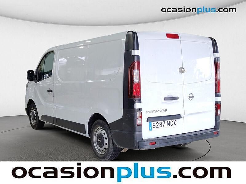 Usado Nissan Primastar Comfort 110 CV (80 kW) 2022 Blanco Monovolumen