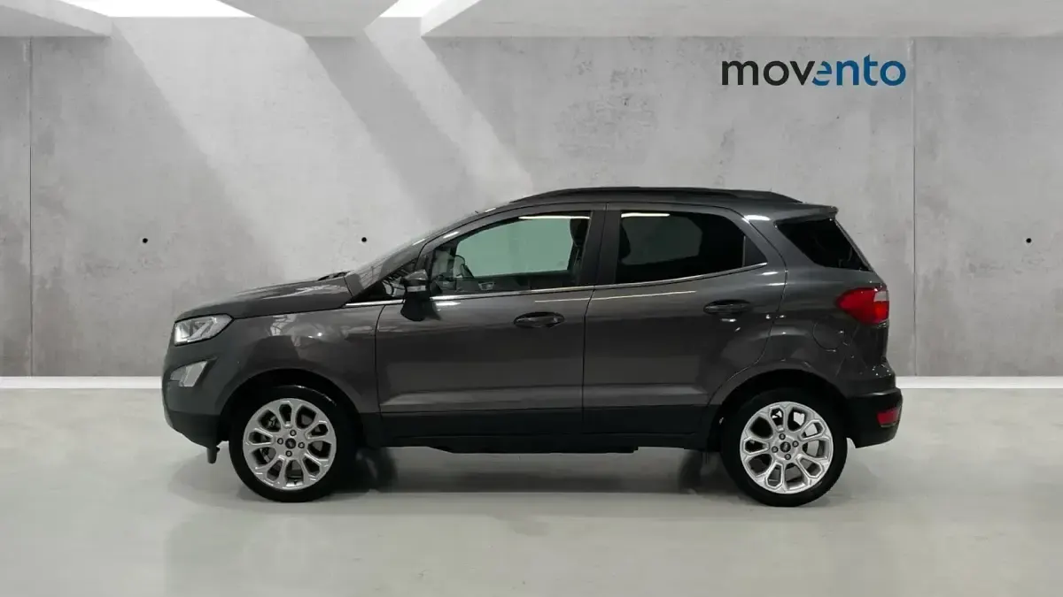 Usado Ford Ecosport Titanium 125 CV (91 kW) 2021 Gris / plata SUV