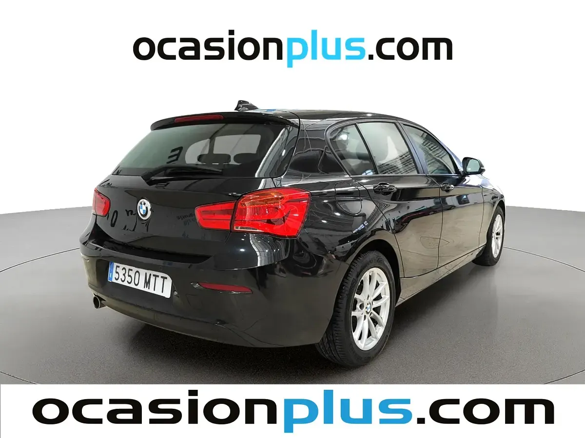 Usado BMW 116 116 CV (85 kW) 2018 Negro Utilitario
