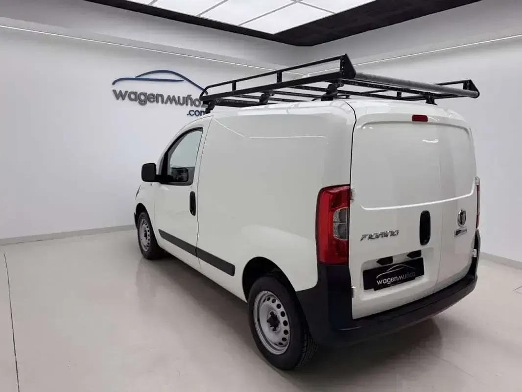 Usado Fiat Fiorino 82 CV (60 kW) 2018 Blanco Monovolumen