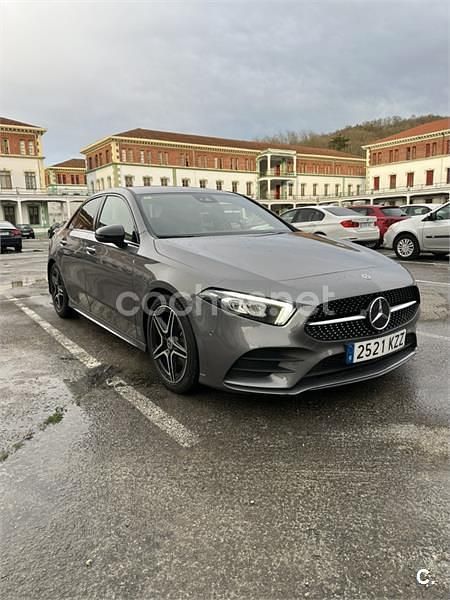 Usado Mercedes A180 116 CV (85 kW) 2020 Gris / plata Berlina