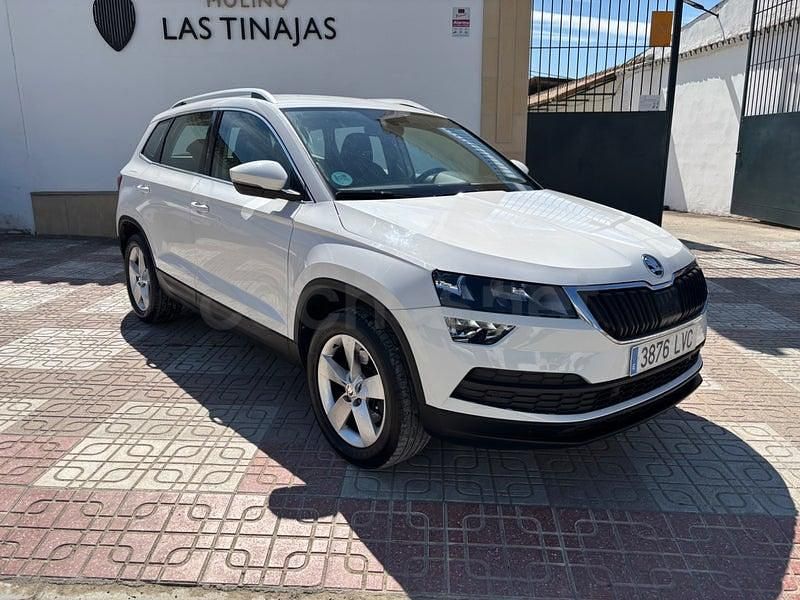 Usado Skoda Karoq Style 150 CV (110 kW) 2022 Blanco SUV
