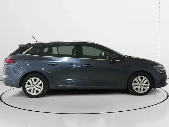 Usado Renault Mégane GrandTour Business 115 CV (84 kW) 2021 Gris Familiar