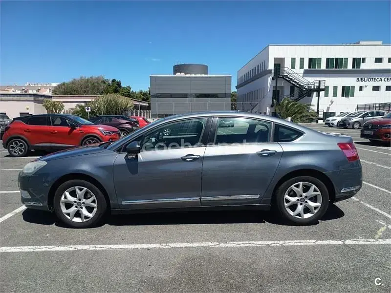 Usado Citroën C5 109 CV (80 kW) 2010 Gris / plata Berlina