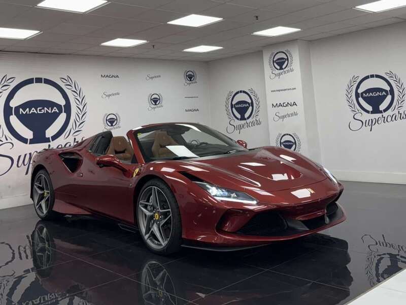 Rojo Usado 2022 Ferrari F8 Descapotable | 370.000 € - Imagen 1/4
