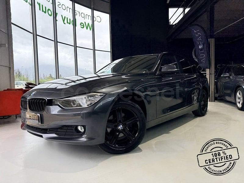 Usado BMW 318 Comfort Edition 143 CV (105 kW) 2015 Gris / plata Berlina