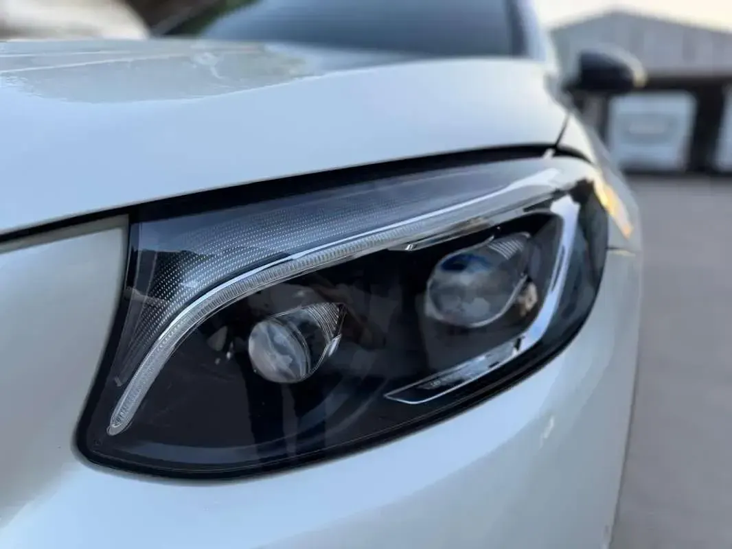 Usado Mercedes GLC43 AMG AMG 367 CV (269 kW) 2019 Blanco SUV