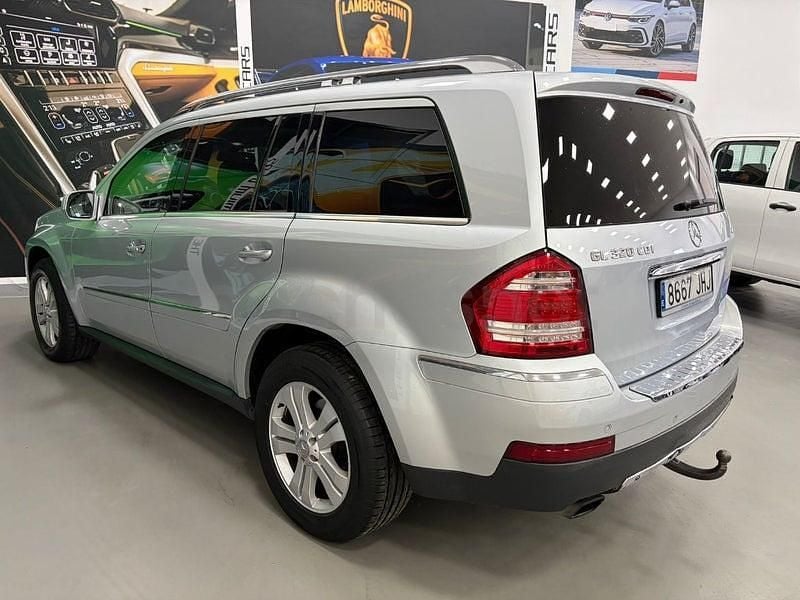 Usado Mercedes GL320 224 CV (164 kW) 2009 Gris / plata SUV