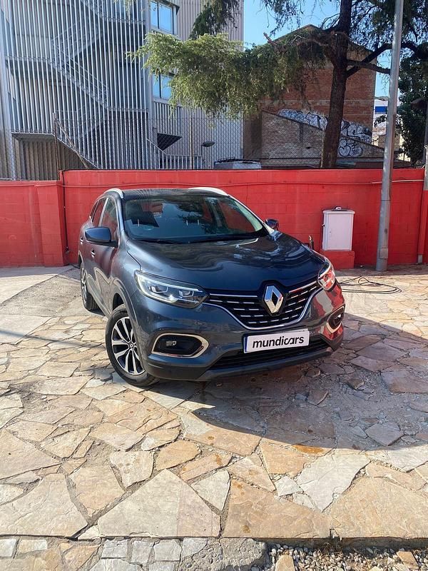Usado Renault Kadjar Zen 116 CV (85 kW) 2019 Gris SUV