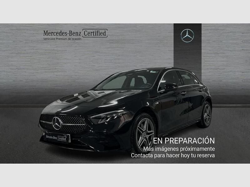 Negro Usado 2025 Mercedes A250 AMG line Berlina | 36.385 € (Buen precio) - Imagen 1/4