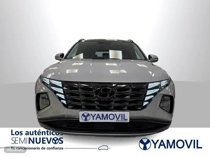 Usado Hyundai Tucson Style 265 CV (194 kW) 2022 Gris SUV