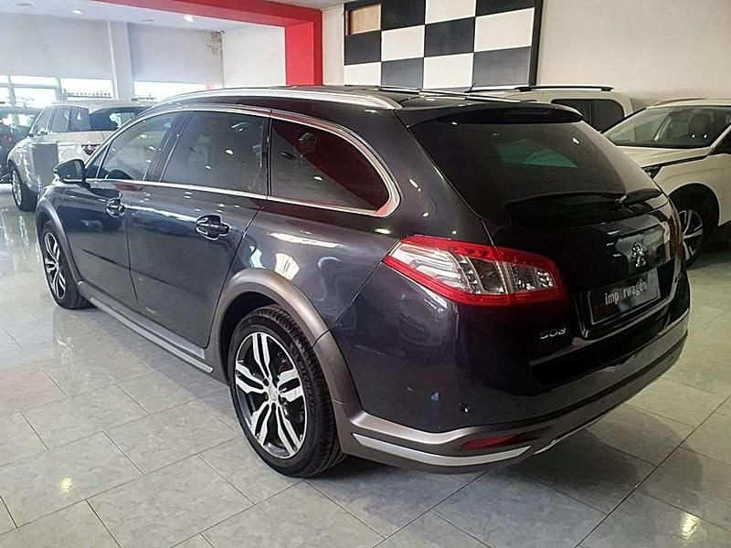 Usado Peugeot 508 181 CV (133 kW) 2017 Negro SUV