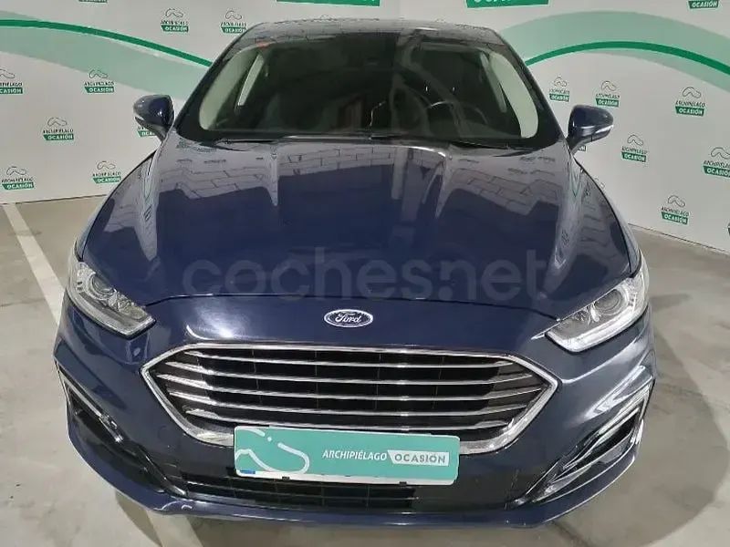 Usado Ford Mondeo Titanium 187 CV (137 kW) 2021 Azul Berlina