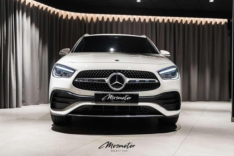 Usado Mercedes GLA200 150 CV (110 kW) 2022 Blanco SUV