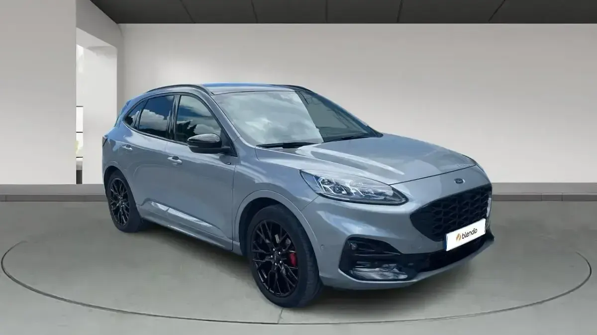 Usado Ford Kuga ST-Line X 190 CV (139 kW) 2023 Gris SUV