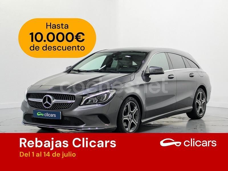 Gris / plata Usado 2018 Mercedes CLA200 Shooting Brake Familiar | 18.990 € (Buen precio) - Imagen 1/4