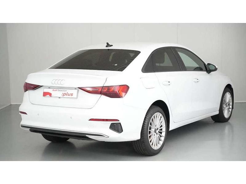 Usado Audi A3 Advanced 116 CV (85 kW) 2022 Blanco Berlina