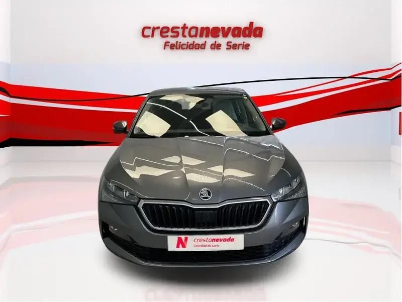 Usado Skoda Scala Selection 95 CV (69 kW) 2023 Utilitario