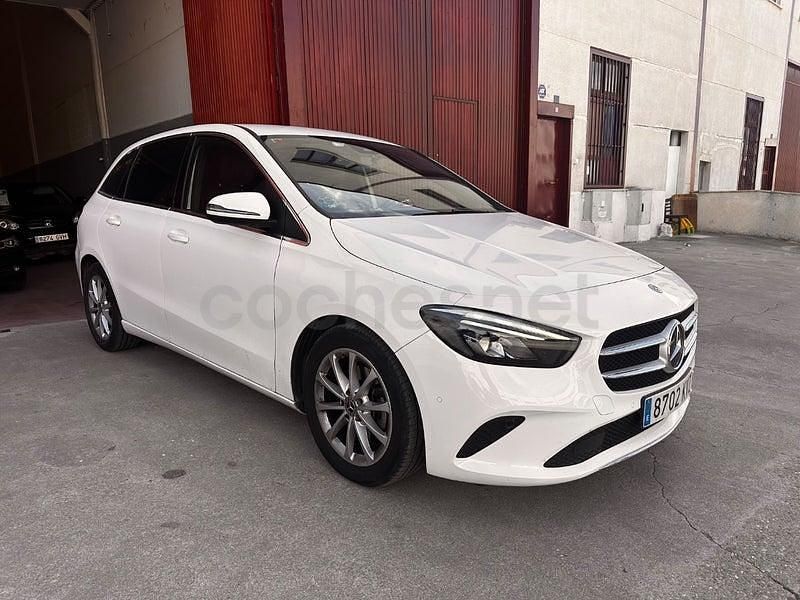 Usado Mercedes B200 150 CV (110 kW) 2019 Blanco Monovolumen