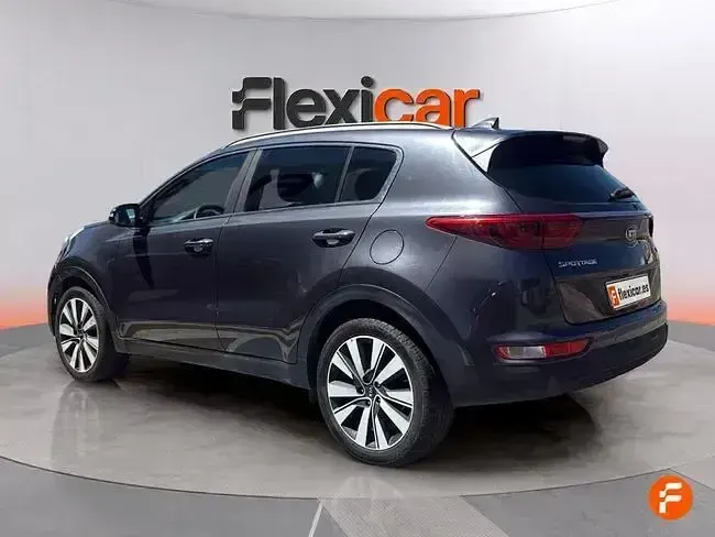 Usado Kia Sportage 115 CV (84 kW) 2017 Gris SUV