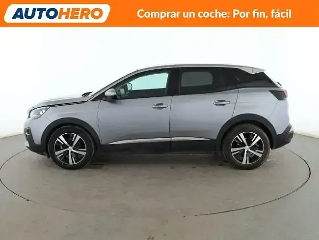 Usado Peugeot 3008 Allure 130 CV (95 kW) 2020 Gris SUV