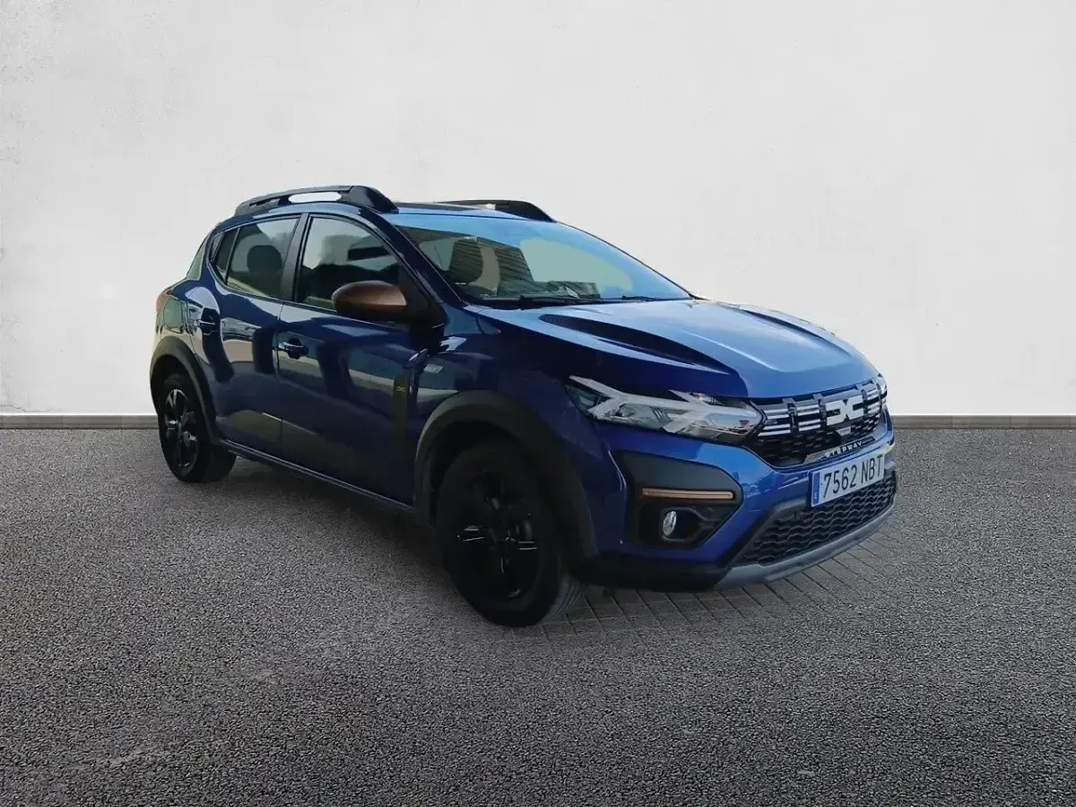Usado Dacia Sandero Extreme 122 CV (89 kW) 2025 Azul