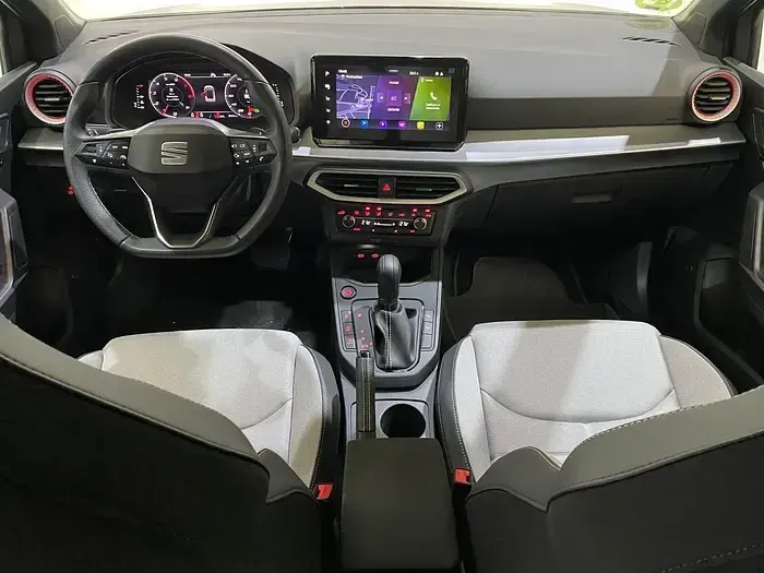 Nuevo Seat Arona FR 115 CV (84 kW) 2026 Gris SUV