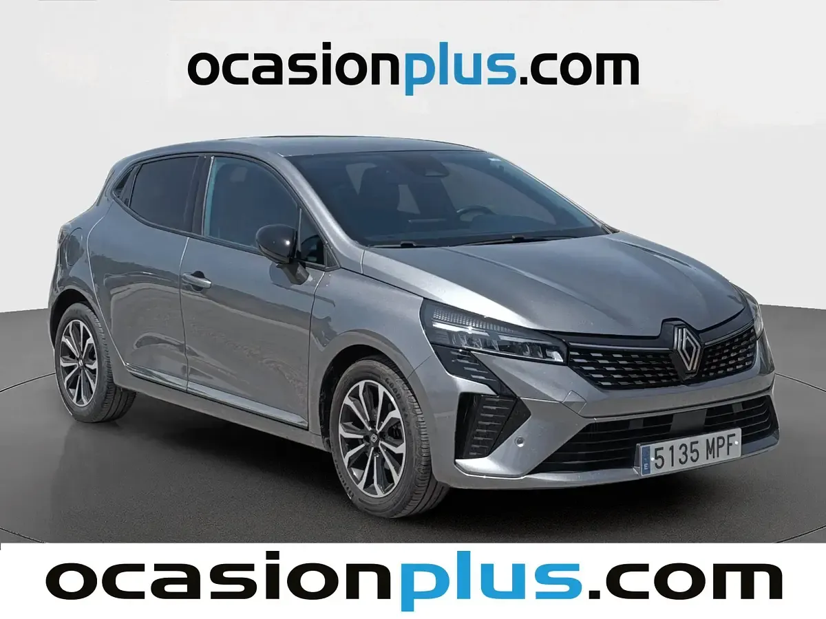 Usado Renault Clio Techno 91 CV (66 kW) 2024 Gris Utilitario