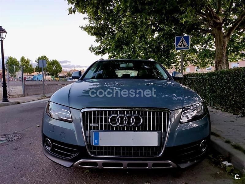 Usado Audi A4 Allroad 240 CV (176 kW) 2012 Azul Familiar
