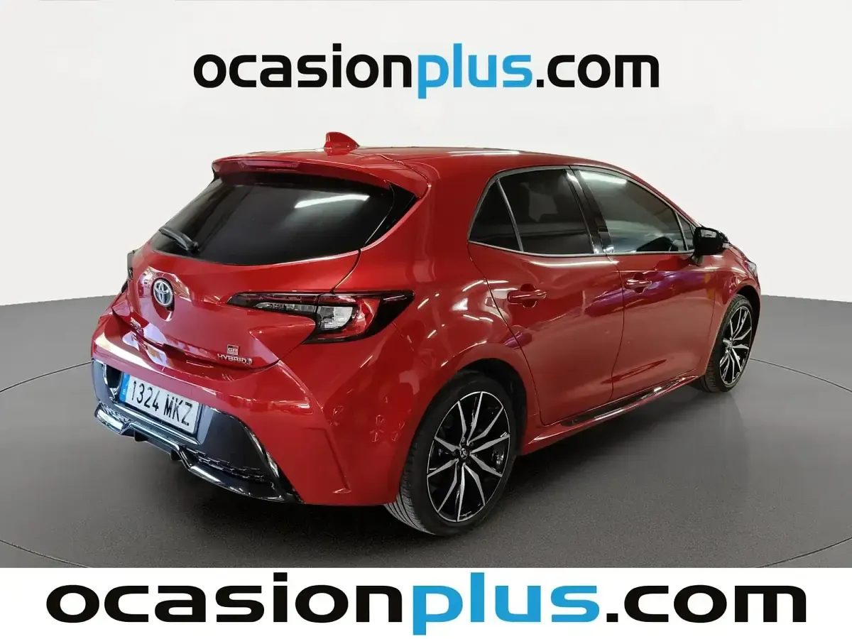 Usado Toyota Corolla Sport 196 CV (144 kW) 2023 Rojo Berlina
