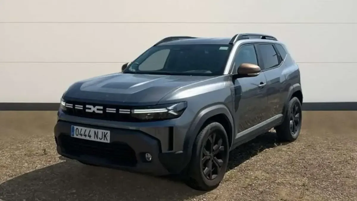 Usado Dacia Duster Extreme 131 CV (96 kW) 2025 Gris SUV