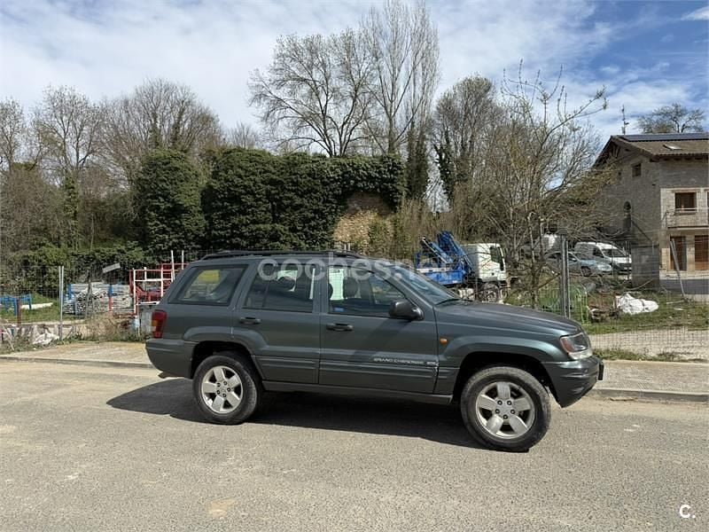 Usado Jeep Grand Cherokee Laredo 163 CV (119 kW) 2002 Verde SUV
