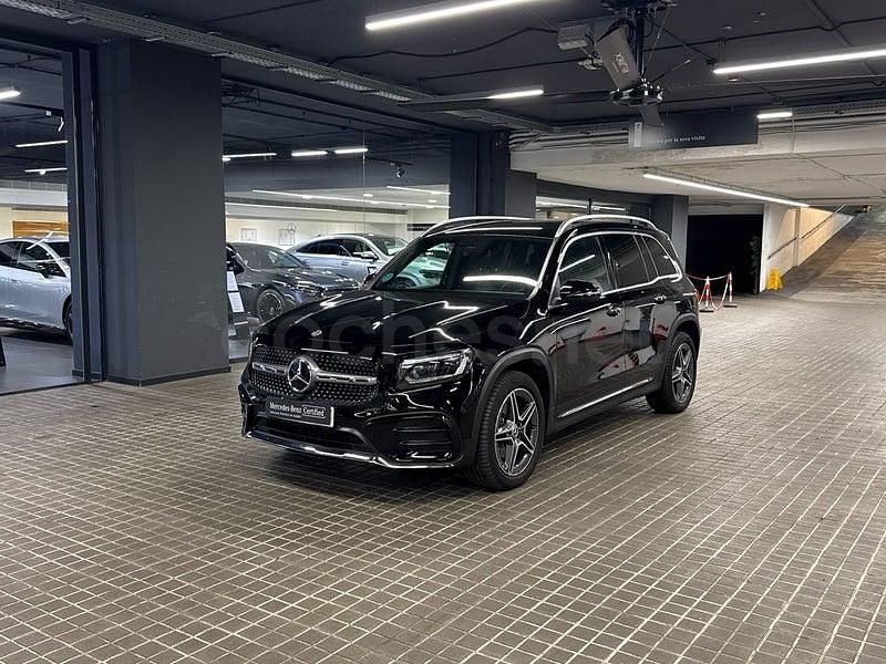 Usado Mercedes GLB200 150 CV (110 kW) 2024 Negro noche SUV