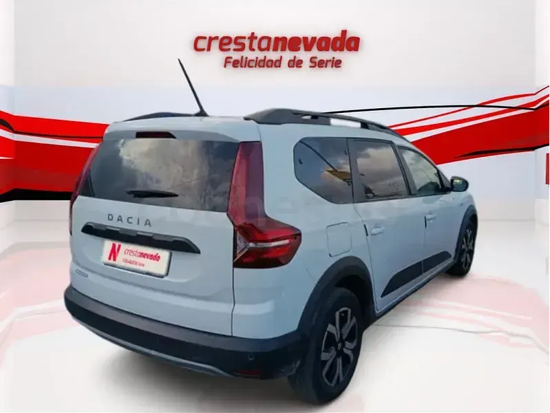 Usado Dacia Jogger Expression 100 HP (73 kW) 2022 Branco Monovolume