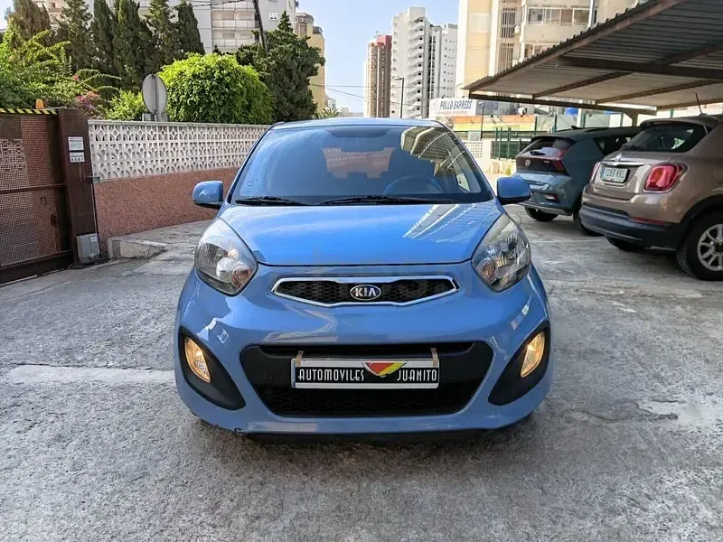 Usado Kia Picanto 69 CV (50 kW) 2014 Azul Utilitario