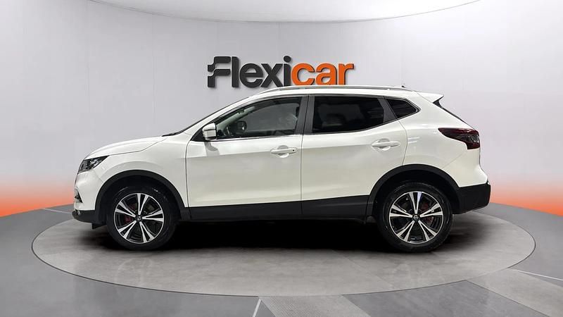 Usado Nissan Qashqai Acenta 116 CV (85 kW) 2021 Blanco SUV