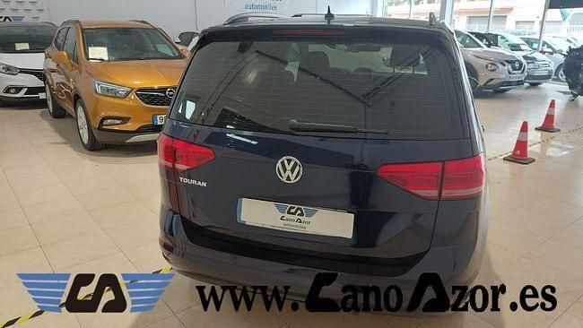 Usado VW Touran Business 116 CV (85 kW) 2020 Azul Monovolumen