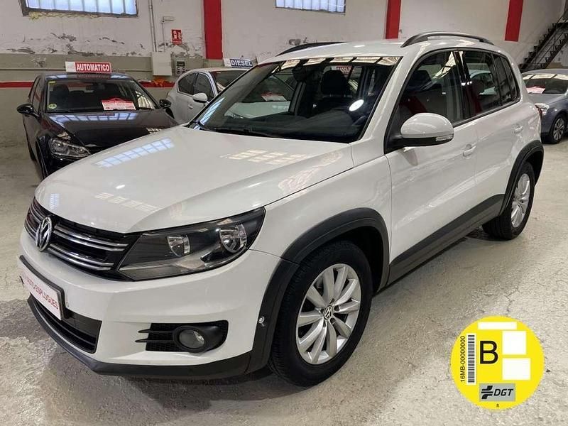 Blanco Usado 2015 VW Tiguan SUV | 13.990 € (Precio justo) - Imagen 1/4