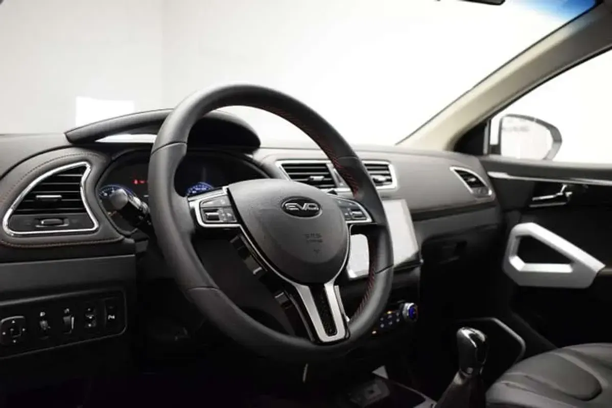 Nuevo EVO Evo 3 107 CV (78 kW) 2025 Blanco SUV